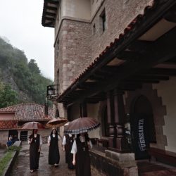 Monjas