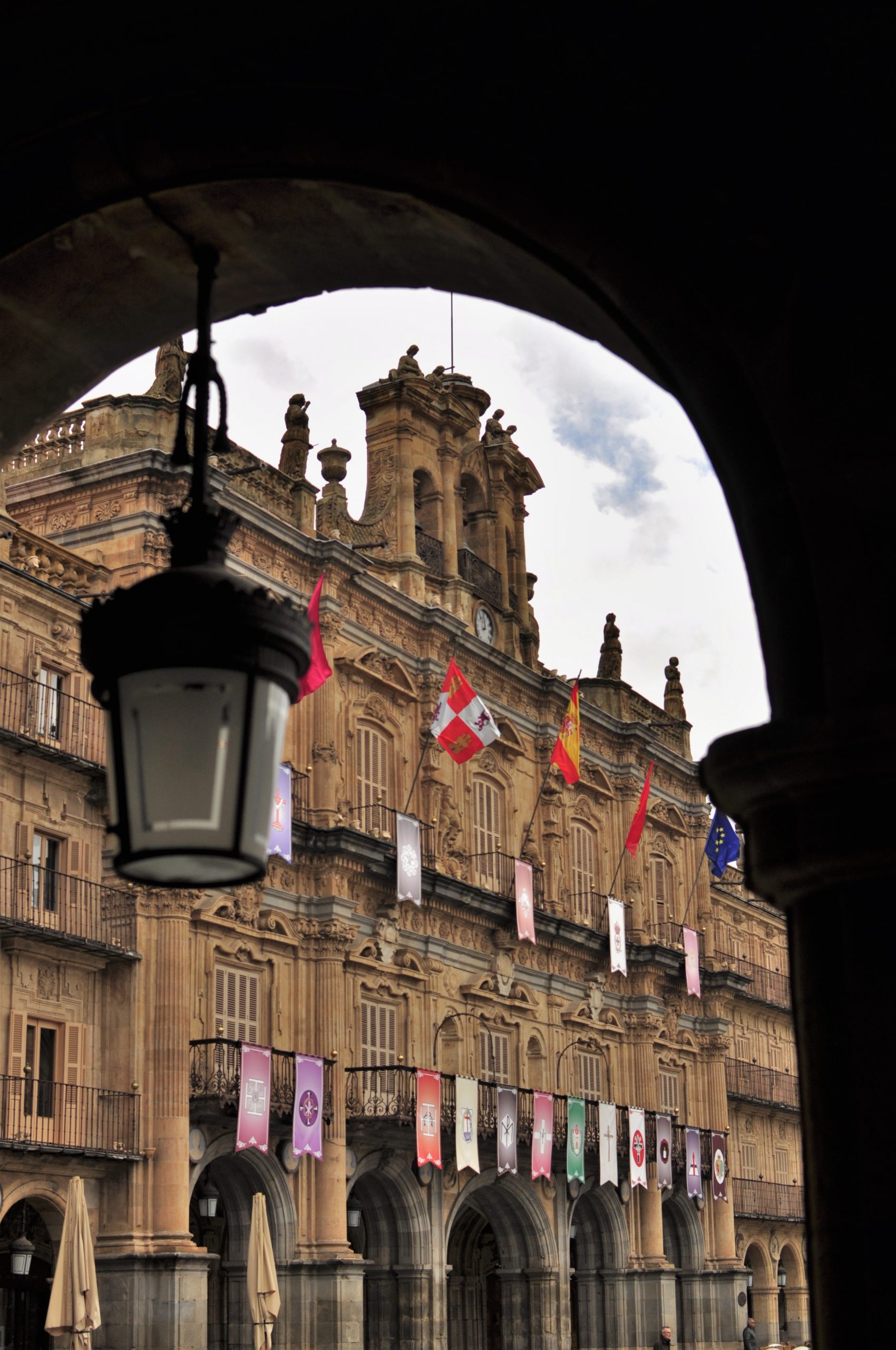 Ayuntamiento desde los soportales